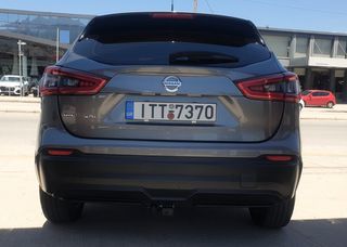 Nissan Qashqai 2018-thumb-11
