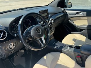 Mercedes-Benz B 200 2013 1,6lt 156hp Executive  7G-DCT Α. Ισμαήλος Α.Ε.-thumb-3