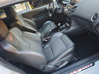 Ford Fiesta 2016 ST200-thumb-41