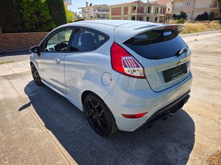 Ford Fiesta 2016 ST200-thumb-10
