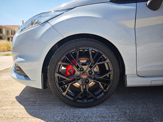 Ford Fiesta 2016 ST200-thumb-12