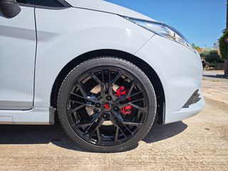 Ford Fiesta 2016 ST200-thumb-14