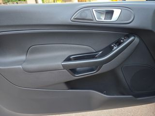 Ford Fiesta 2016 ST200-thumb-17