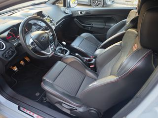 Ford Fiesta 2016 ST200-thumb-19