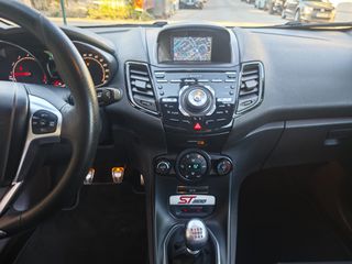 Ford Fiesta 2016 ST200-thumb-24