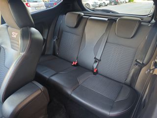 Ford Fiesta 2016 ST200-thumb-35
