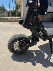 Ηλεκτρικά Πατίνια KuKirin 2025