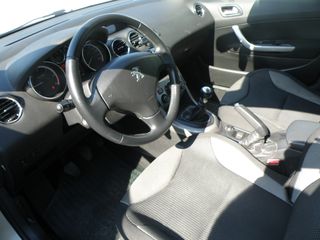 Peugeot 308 2012 BLUE HDI ( DIESEL)-thumb-4