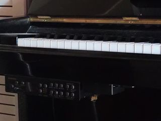Yamaha U2 Silent 2008-thumb-2