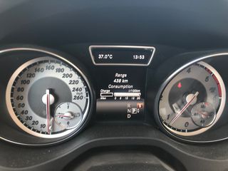 Mercedes-Benz GLA 180 2017 ΕΛΛΗΝΙΚΟ-ΠΑΝΟΡΑΜΑ-ΑΥΤΟΜΑΤΟ-CAR PLAY-CAMERA-thumb-20