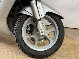 Honda Dylan 150 2008-thumb-10