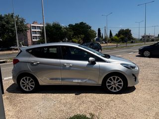 Ford Fiesta 2018 1.5 TDCi B&O Play First Edition-thumb-4