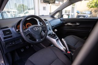 Toyota Auris 2008 1.4 VVT-I-thumb-12