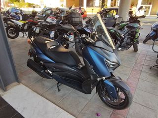 Yamaha XMAX 300 Tech Max 2018-thumb-1