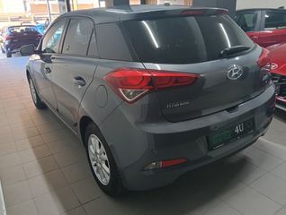 Hyundai i 20 2017 1.2 PASSION NAVIGATION-thumb-6