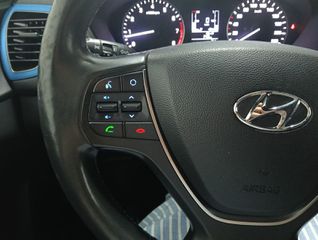 Hyundai i 20 2017 1.2 PASSION NAVIGATION-thumb-25