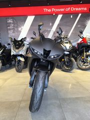 Honda CBR 600RR 2026-thumb-6