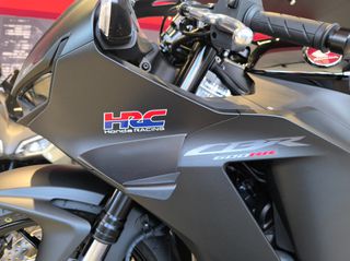 Honda CBR 600RR 2026-thumb-8