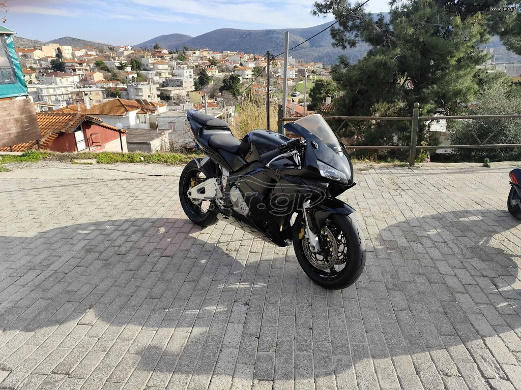 Honda CBR 600RR 2004