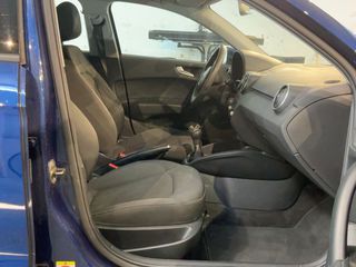 Audi A1 2018-thumb-10