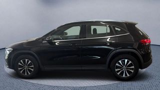 Mercedes-Benz GLA 250 2022 GLA 250 e 1.3-thumb-3