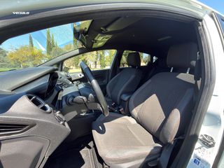 Ford Fiesta 2017 ST LINE-thumb-17