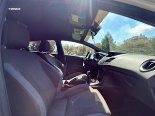 Ford Fiesta 2017 ST LINE-thumb-32