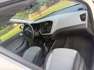 Hyundai i 20 2016-thumb-1