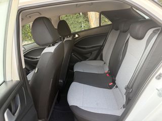 Hyundai i 20 2016 1.4 DIESEL-thumb-4