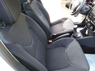 Renault Clio 2020 TCe  Life  -  NAVI-thumb-22
