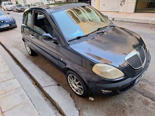 Lancia Ypsilon 2006 1400 16V-thumb-3