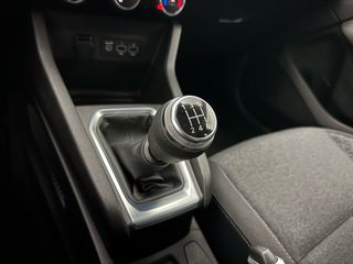 Renault Clio 2021 Business 1.0  V SCe-thumb-27