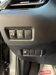 Toyota C-HR 2018-thumb-18