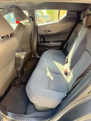 Toyota C-HR 2018-thumb-19