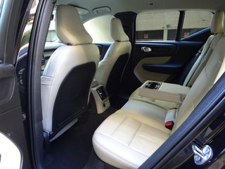 Volvo XC40 2022 INSCRIPTION 19'' ZANTEΣ MIRROR LINK NAVI CAMERA ΔΕΡΜΑ!!-thumb-10