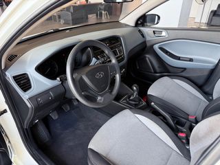 Hyundai i 20 2017-thumb-9