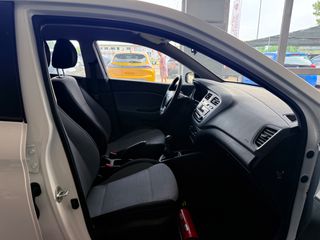 Hyundai i 20 2017-thumb-15