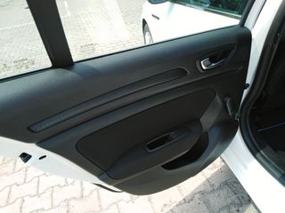 Renault Megane 2017 1.2   Tce  Nvigation-GPS-thumb-17