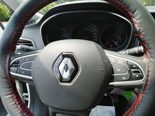 Renault Megane 2017 1.2   Tce  Nvigation-GPS-thumb-19