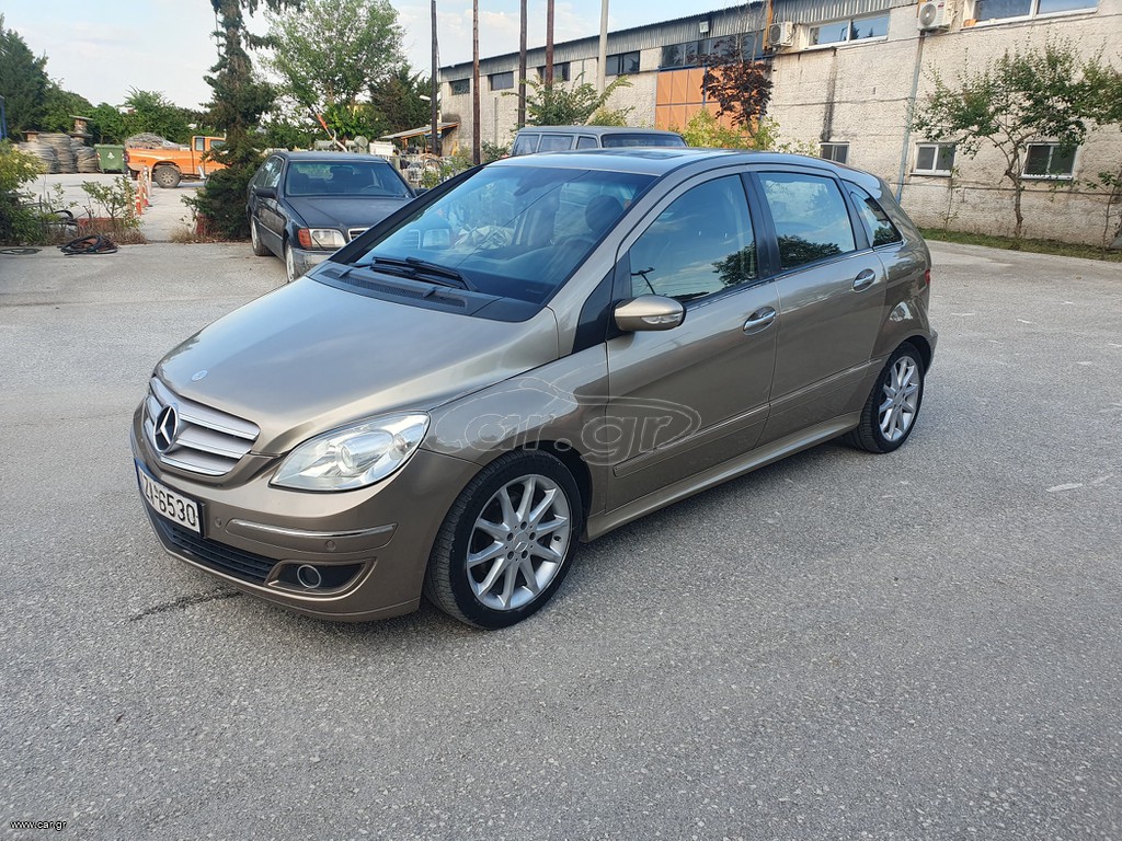 Mercedes-Benz B 200 2005