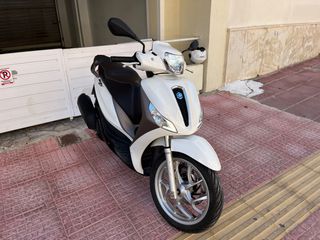 Piaggio Medley 150 2025