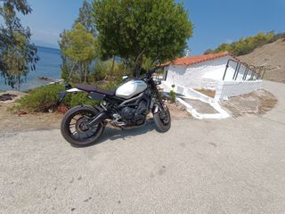 Yamaha XSR 900 2016-thumb-3