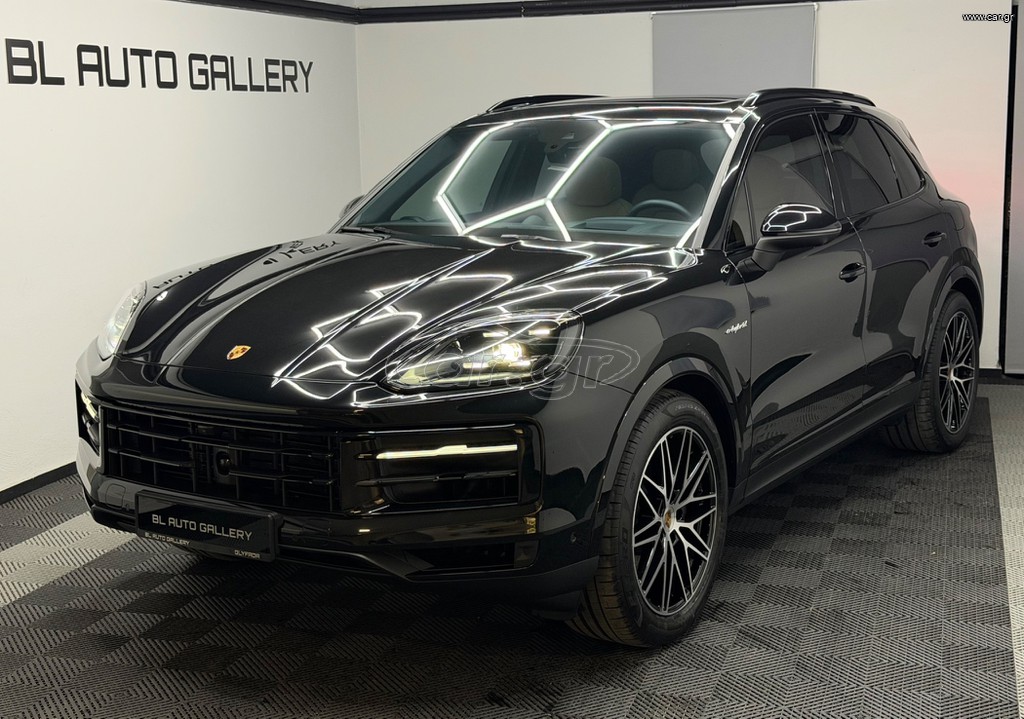 Porsche Cayenne 2024 S E-HYBRID PANORAMA BLACK EDITION FULL EXTRA