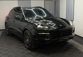 Porsche Cayenne 2024 S E-HYBRID PANORAMA BLACK EDITION FULL EXTRA-thumb-1