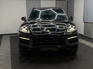 Porsche Cayenne 2024 S E-HYBRID PANORAMA BLACK EDITION FULL EXTRA-thumb-2