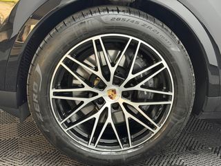 Porsche Cayenne 2024 S E-HYBRID PANORAMA BLACK EDITION FULL EXTRA-thumb-6