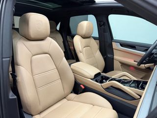 Porsche Cayenne 2024 S E-HYBRID PANORAMA BLACK EDITION FULL EXTRA-thumb-42