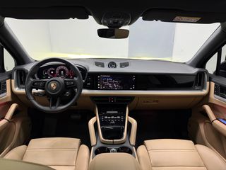 Porsche Cayenne 2024 S E-HYBRID PANORAMA BLACK EDITION FULL EXTRA-thumb-16