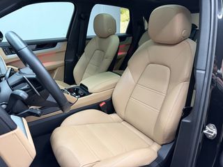 Porsche Cayenne 2024 S E-HYBRID PANORAMA BLACK EDITION FULL EXTRA-thumb-23