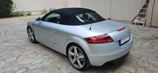 Audi TT 2012 2000 TFSI-thumb-33
